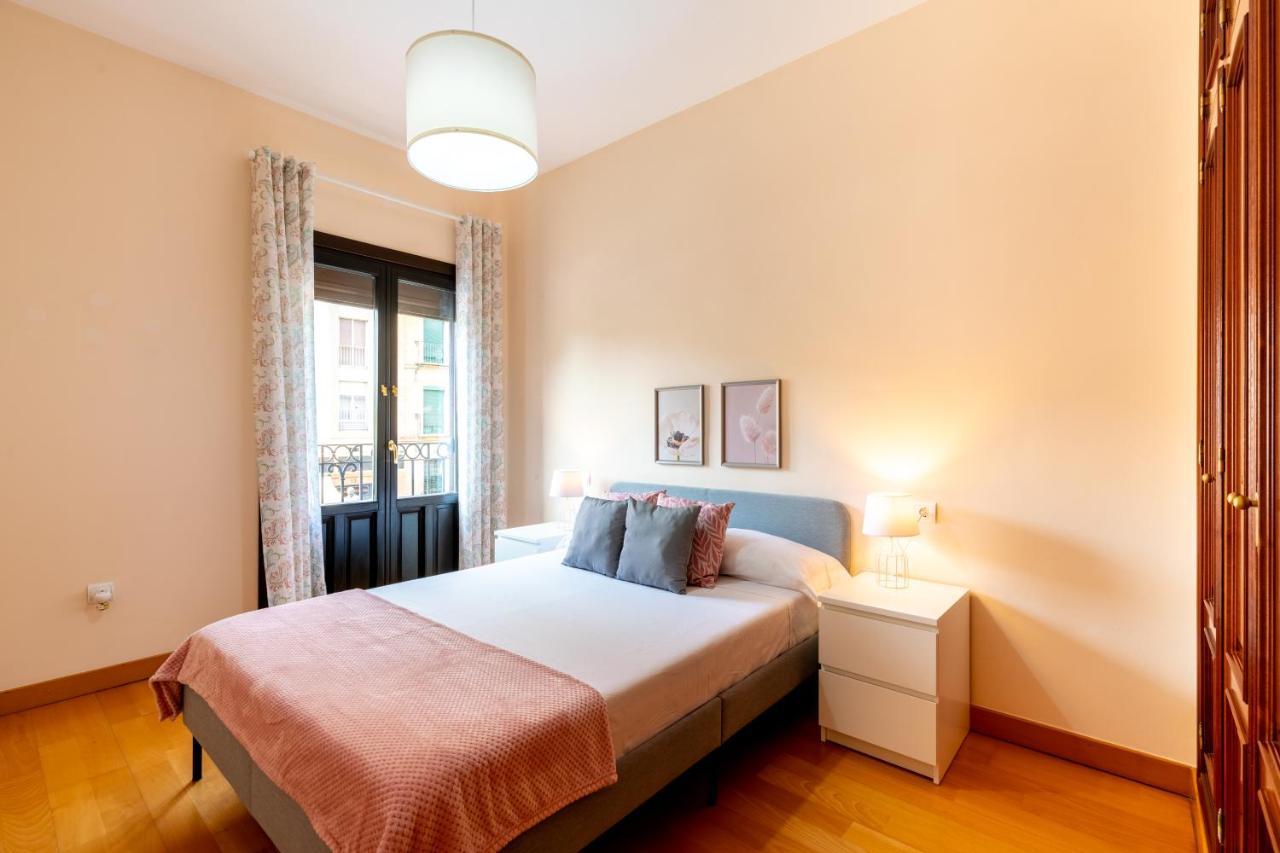 Center Of Seville! Luxury Apartment In Sevillian Manor House! Exterior photo